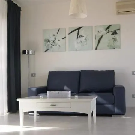 Villa Playa Blanca Sleeps 4 With Air Con And Wifi Playa Blanca (Lanzarote)