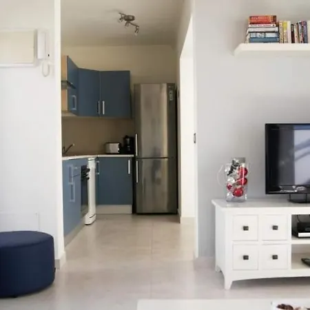 וילה Playa Blanca Sleeps 4 With Air Con And Wifi *
